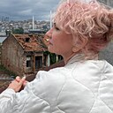 Изель, 44 года