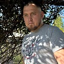 Илья, 33 года