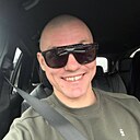 Илья, 33 года