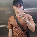 Максим, 23 года