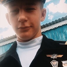 Фотография мужчины Тоха, 19 лет из г. Владивосток
