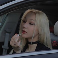 Фотография девушки Лиза, 18 лет из г. Новосибирск