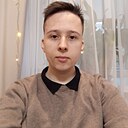 Денис, 21 год