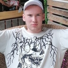Фотография мужчины Дмитрий, 21 год из г. Красноярск