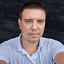 Сантуш, 44 года