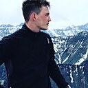Илья, 33 года