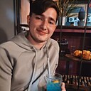 Дмитрий, 19 лет