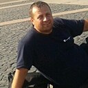 Миша, 42 года