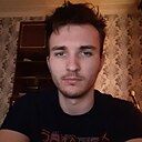 Максим, 23 года