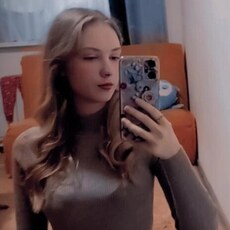 Настя, 19 из г. Симферополь.