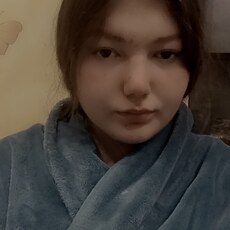 Фотография девушки Гуля, 18 лет из г. Магадан