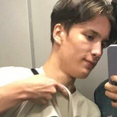 Фотография мужчины Артём, 19 лет из г. Сургут