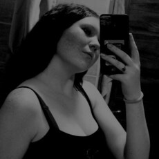 Фотография девушки Ксения, 18 лет из г. Омск