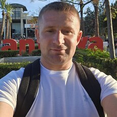 Фотография мужчины Саша, 37 лет из г. Варшава