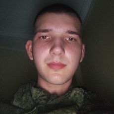 Фотография мужчины Артём, 21 год из г. Красноярск