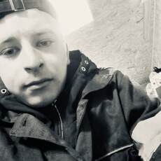 Фотография мужчины Максим, 20 лет из г. Москва