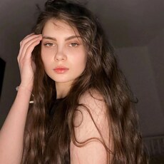 Фотография девушки Аделина, 20 лет из г. Воронеж