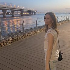 Фотография девушки Лена, 27 лет из г. Санкт-Петербург