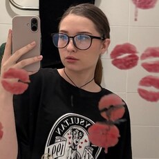 Фотография девушки Алина, 23 года из г. Санкт-Петербург