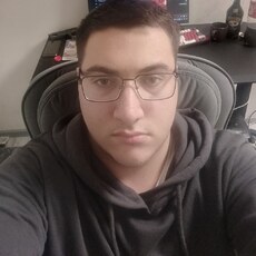 Фотография мужчины Олександр, 18 лет из г. Николаев