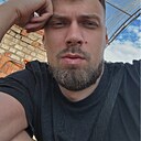 Михаил, 32 года