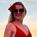 Sigma Girl, 43 года