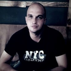 Фотография мужчины Игорь, 33 года из г. Новомосковск