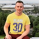 Макс, 32 года