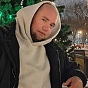 Михаил, 33 года