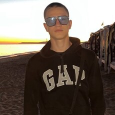 Фотография мужчины Андрей, 20 лет из г. Волгоград