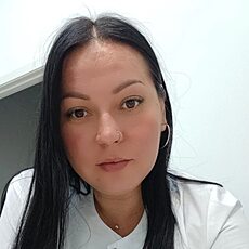 Фотография девушки Милана, 19 лет из г. Южно-Сахалинск