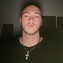 Адриан, 18 лет