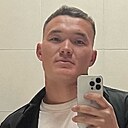 Артур, 24 года