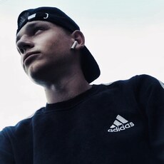 Фотография мужчины Артем, 21 год из г. Санкт-Петербург