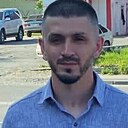 Батик, 32 года