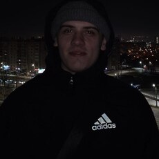 Фотография мужчины Максим, 20 лет из г. Челябинск