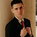 Максим, 25 лет