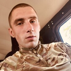 Фотография мужчины Николай, 28 лет из г. Тюмень