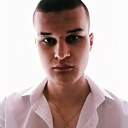 Артем, 22 года