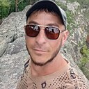 Олег, 33 года