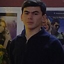 Музаффар, 20 лет