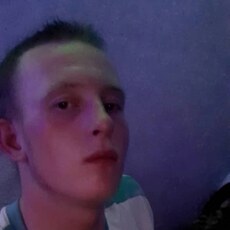 Фотография мужчины Andrei, 19 лет из г. Токмак (Киргизия)