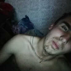 Фотография мужчины Владимир, 19 лет из г. Красноярск