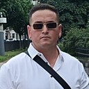 Сирож, 33 года