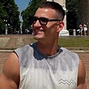 Максим, 33 года