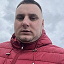 Nazik, 34 года