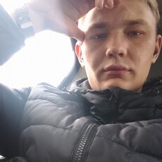 Фотография мужчины Владимир, 22 года из г. Нижневартовск