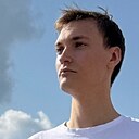 Денис, 22 года