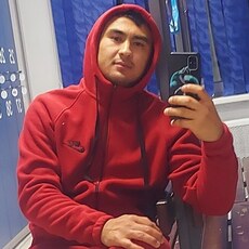 Фотография мужчины Машраббой, 23 года из г. Пермь