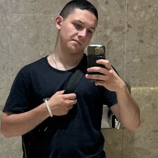 Фотография мужчины Рустам, 18 лет из г. Ужгород